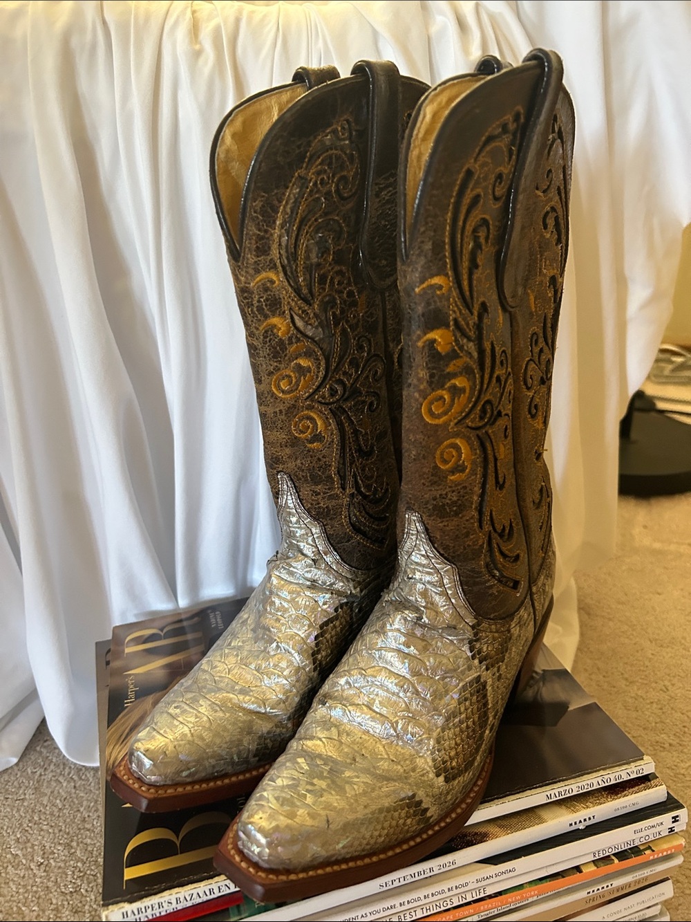 Ferrini Ladies Snip Toe Full- Grain Leather Silver Brown Western Boots 6.5